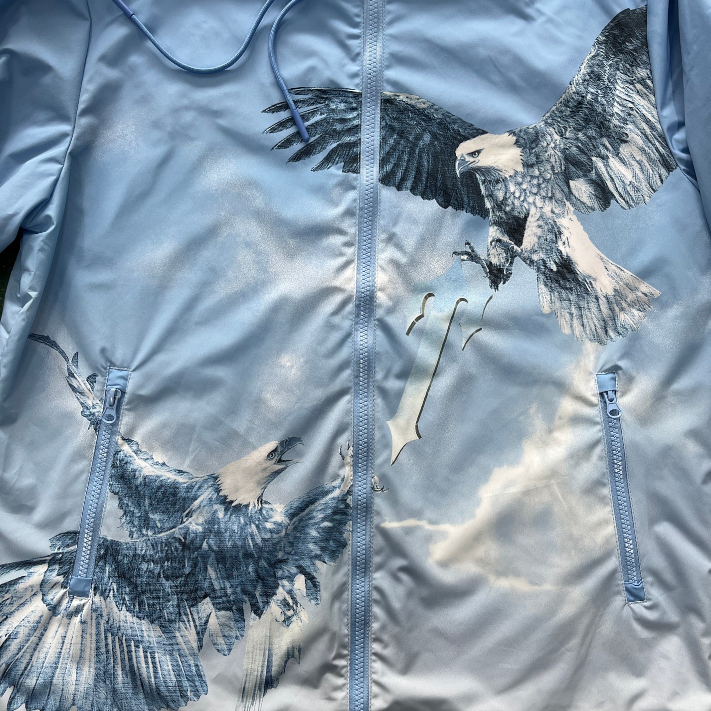 TRAPSTAR EAGLE ZIP WINDBREAKER • 2TLabel